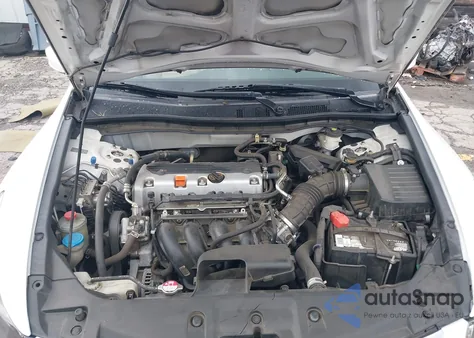 2011 Honda Accord 2.4 Se z USA, uszkodzony, nr VIN 1HGCP2F68BA132339